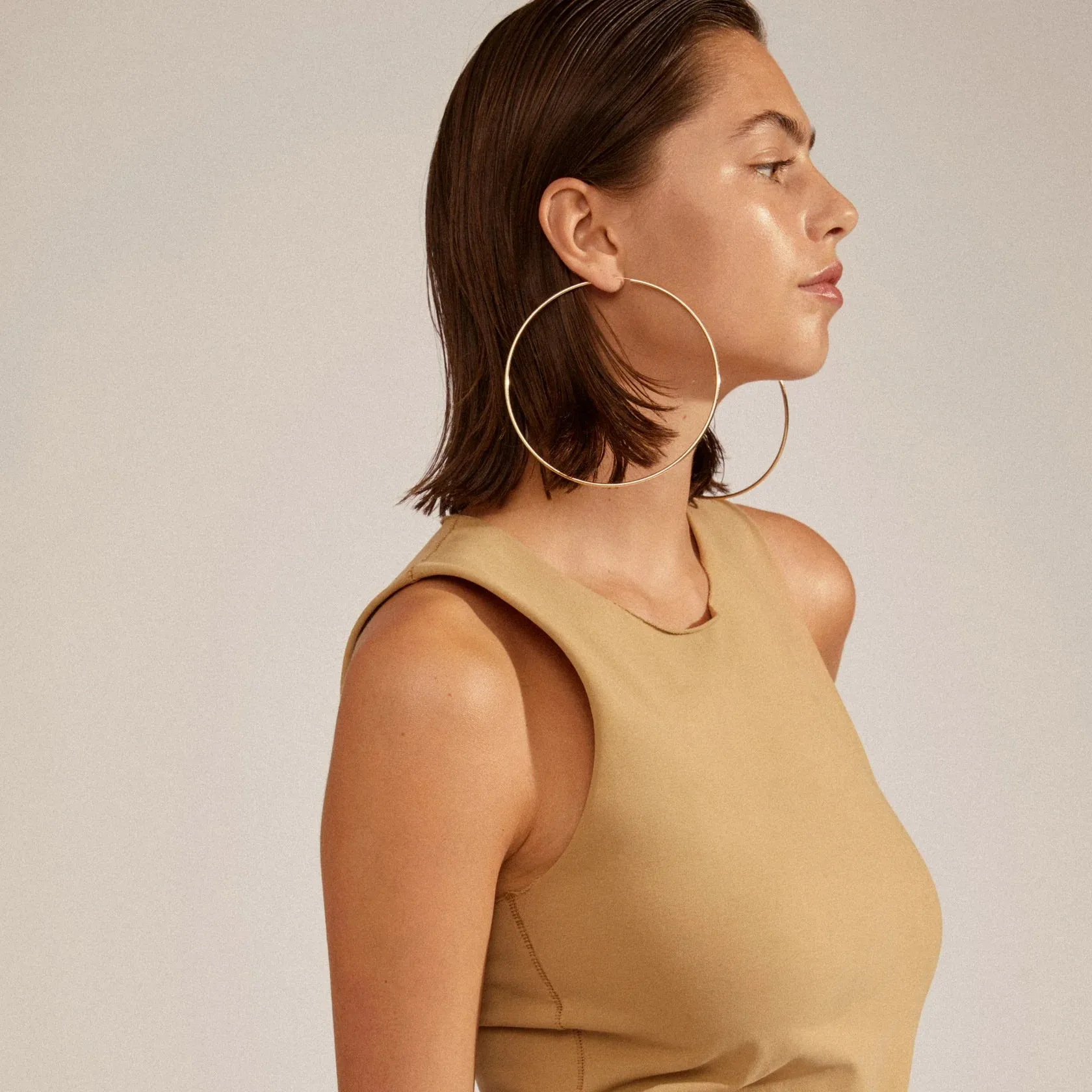 APRIL RECYCLED MEGA HOOP EARRINGS / 100MM / GOLD