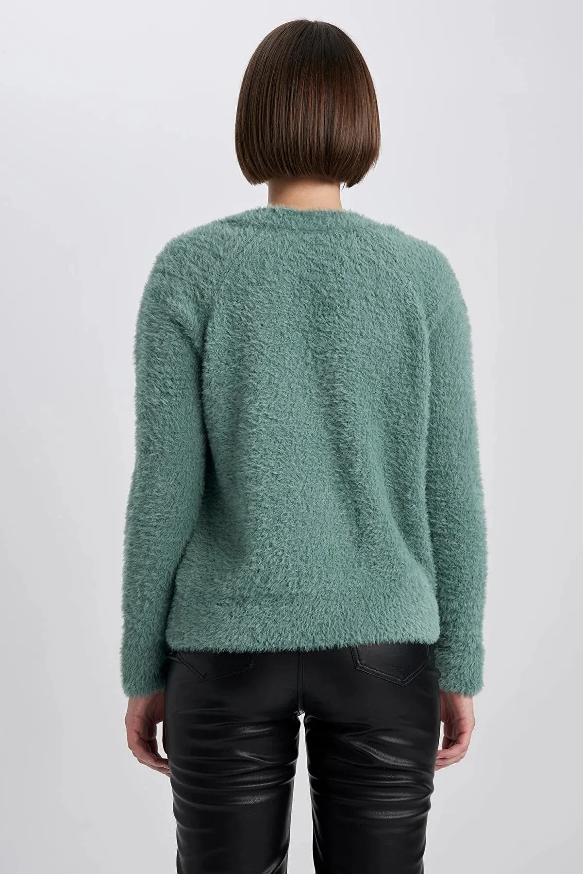 Defacto Women's Oversize Fit V-Neck Knitwear Cardigan