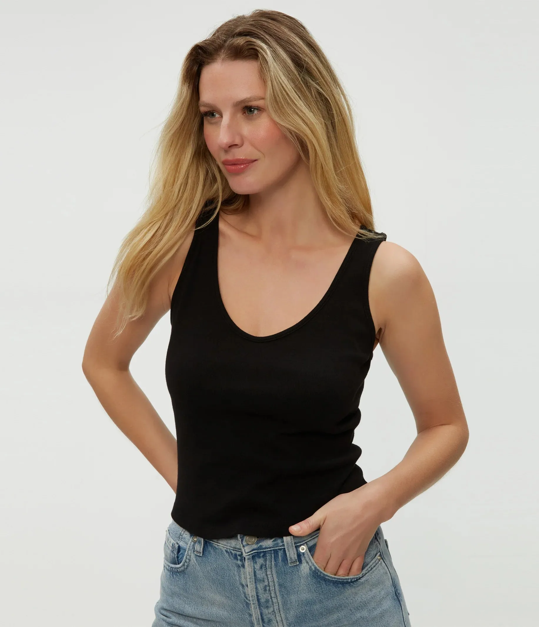 Sloan V Neck Tank - Black