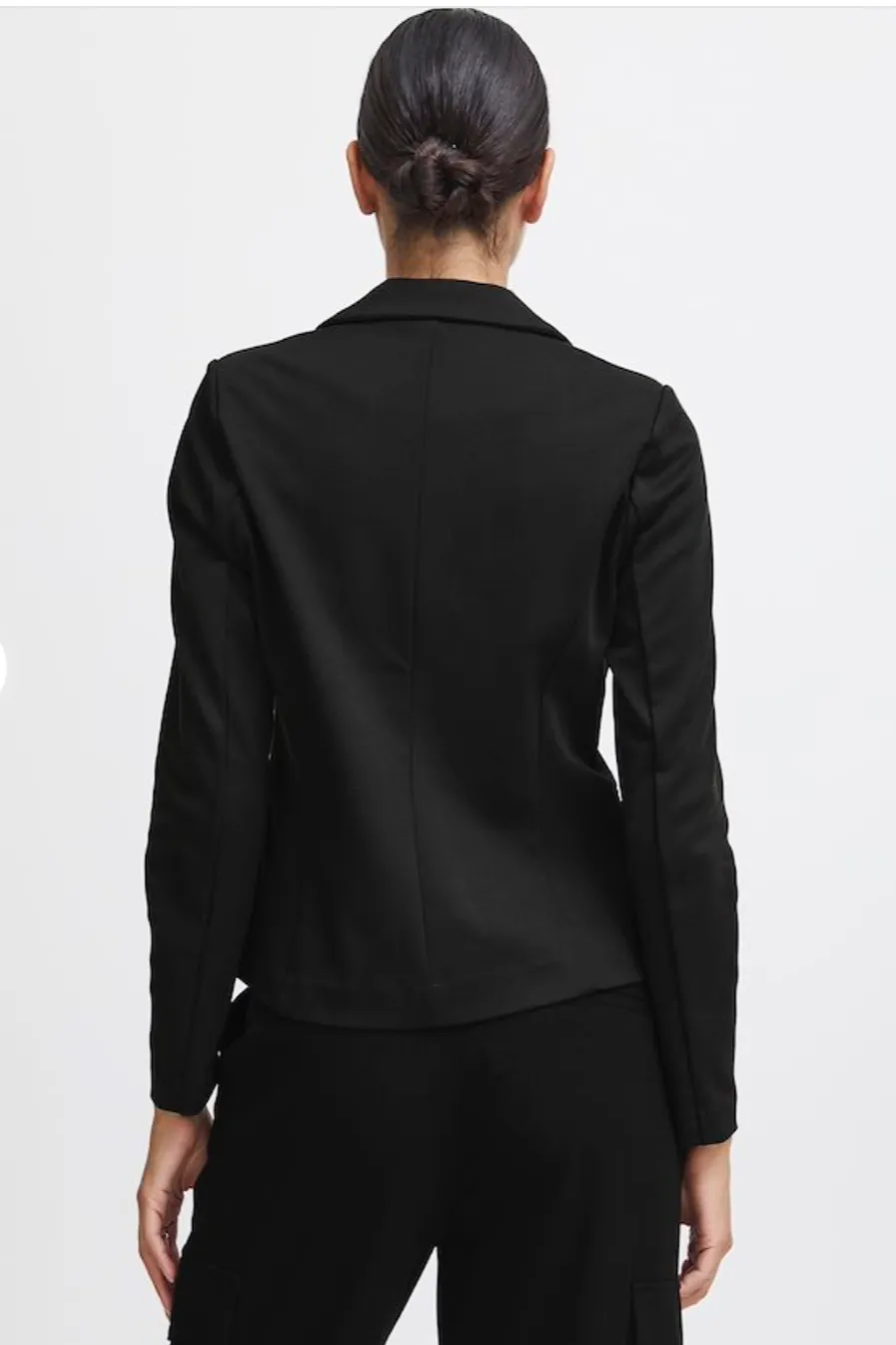 The Byrizetta Blazer