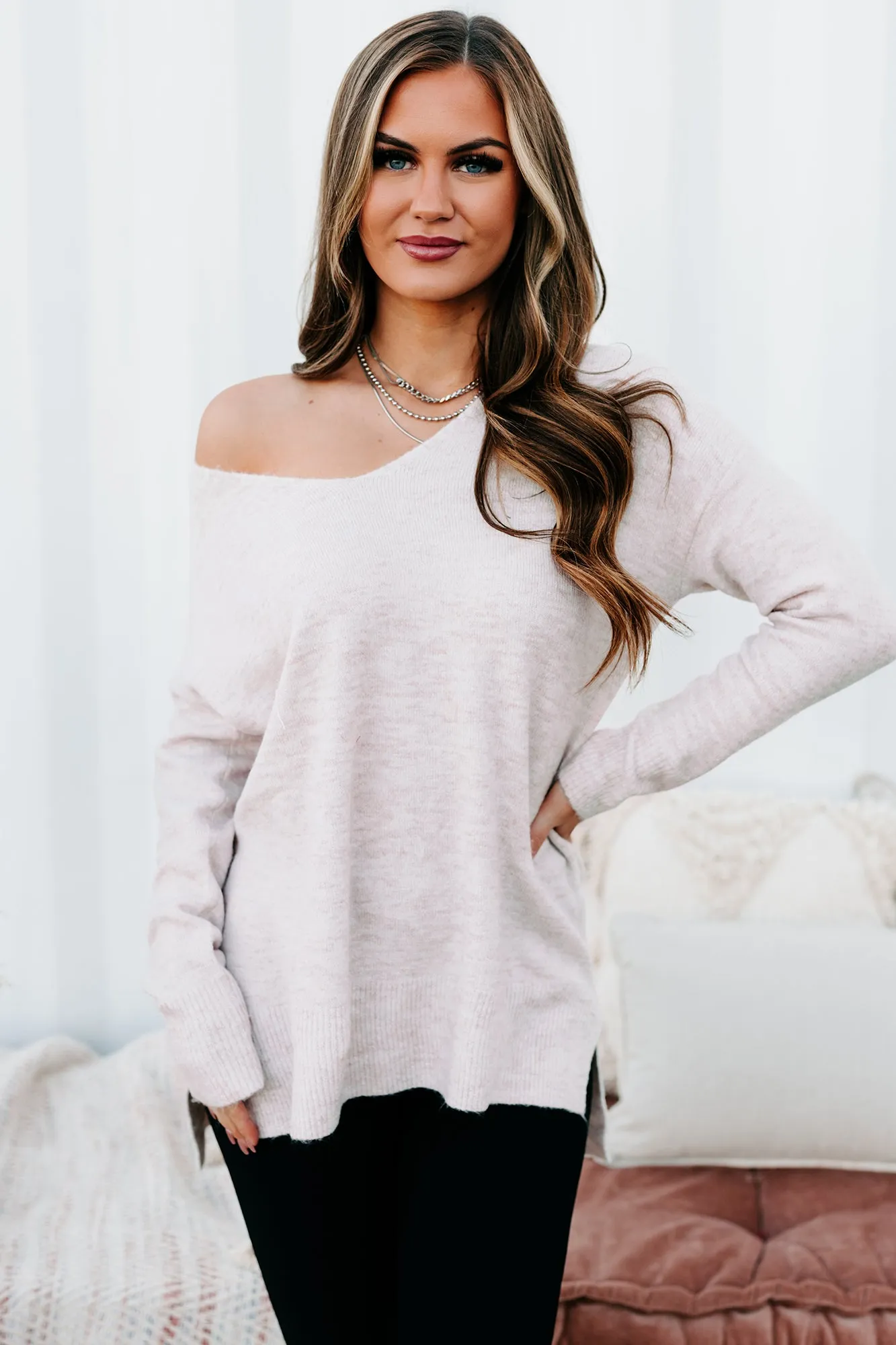 Totally Taken Two-Toned V-Neck Sweater (Pink)
