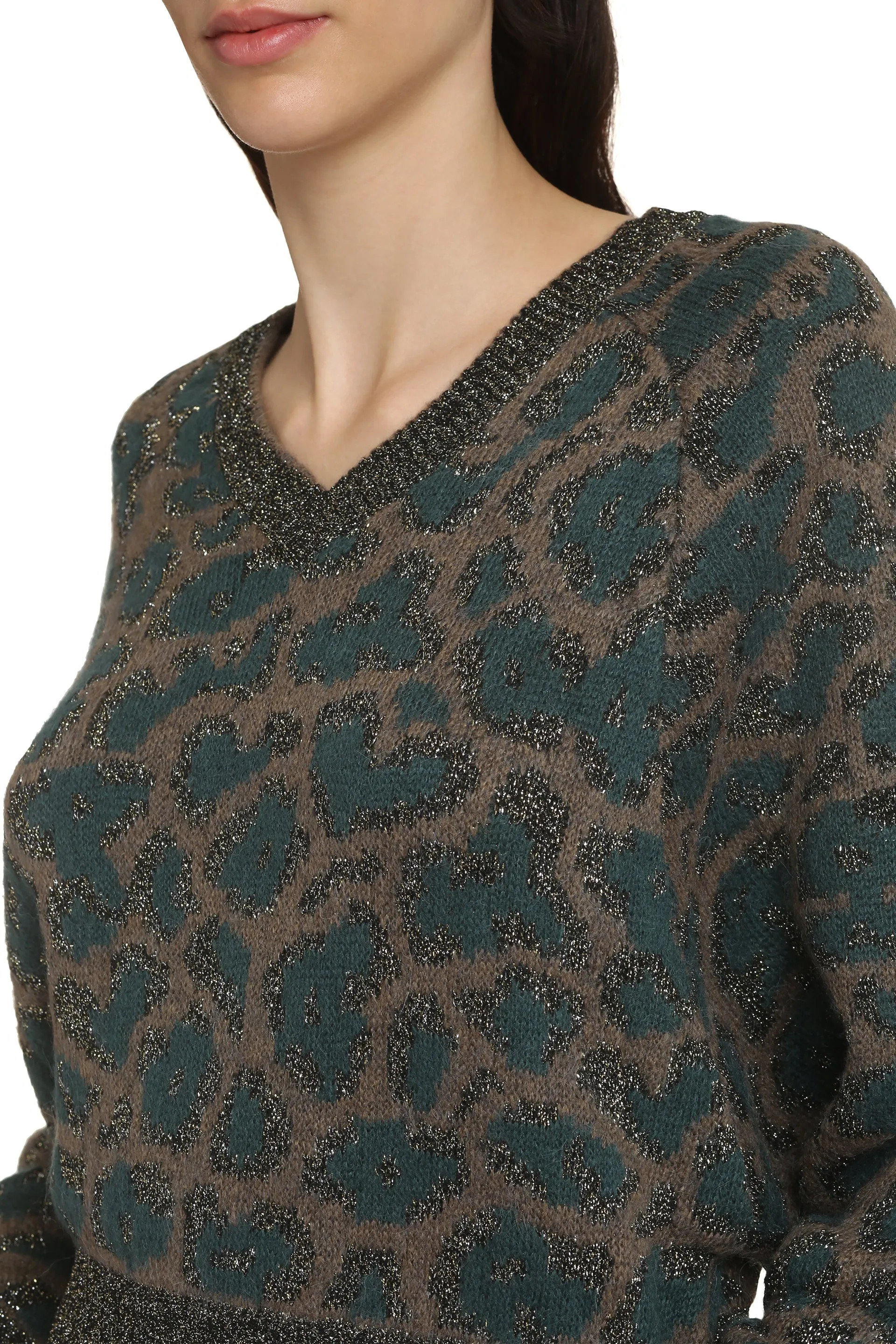 V neck pullover