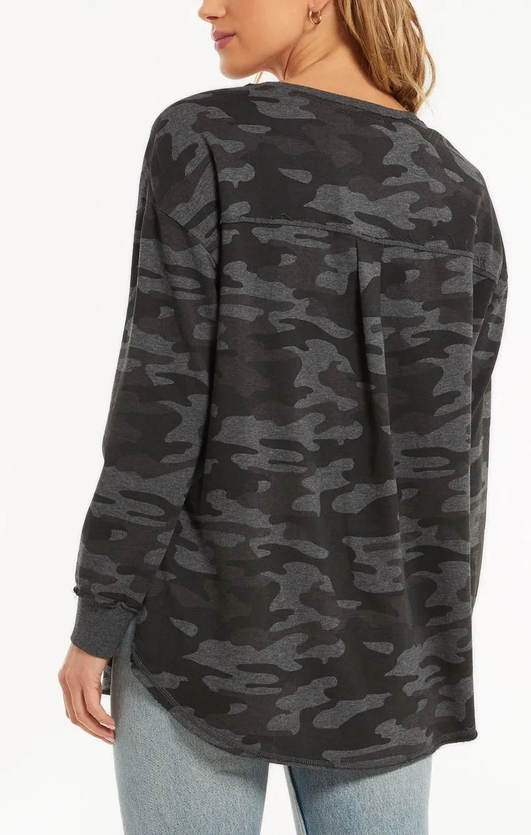 Z Supply Camo V-Neck Weekender in Camo Dark Charcoal